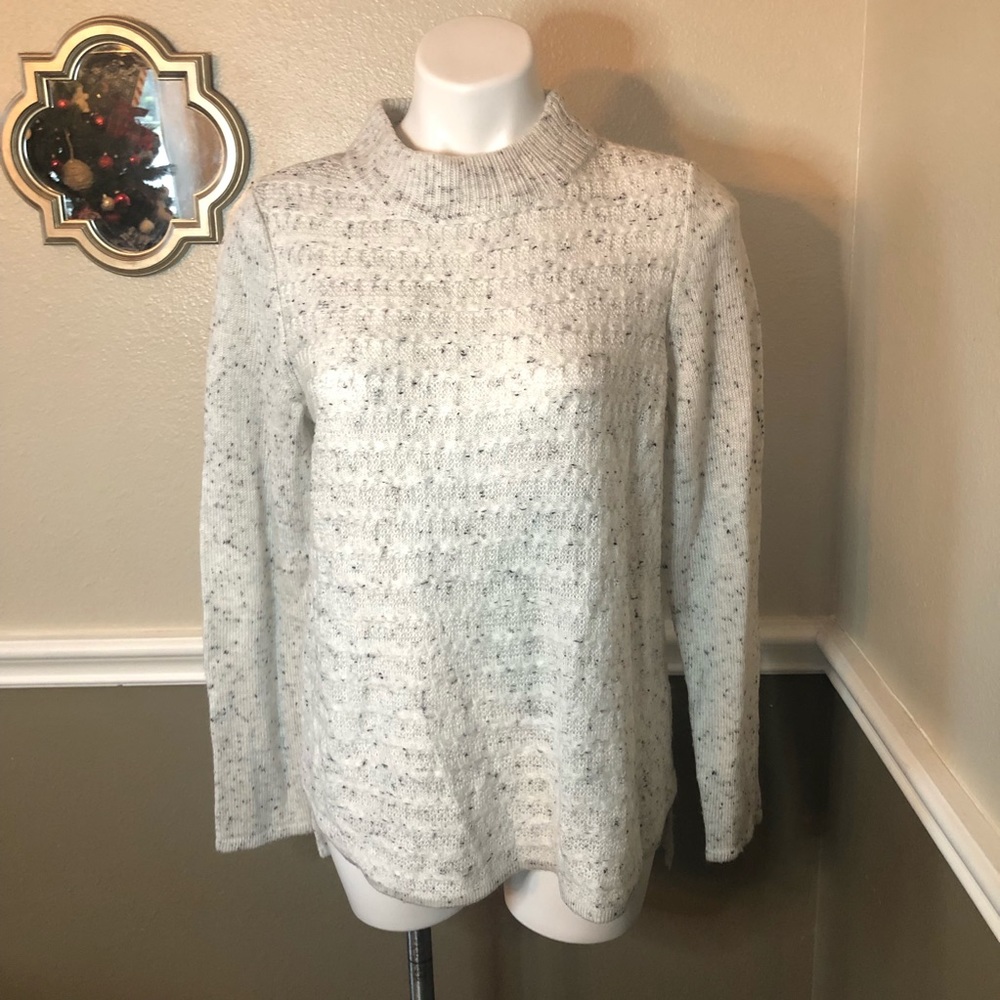 Design History mock neck sweater size large